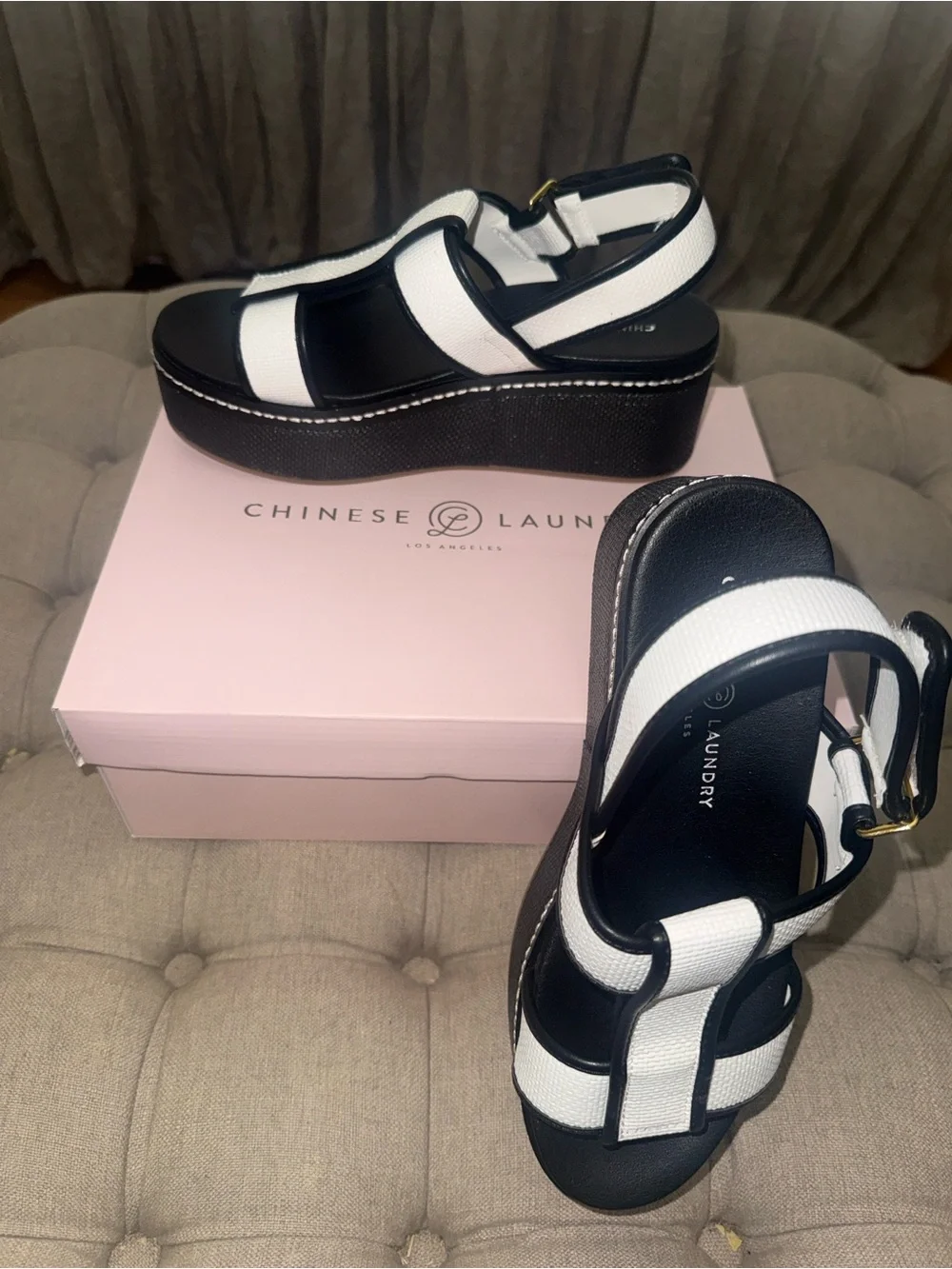 Chinese Laundry Black and White Platform Sandals with Ankle Strap